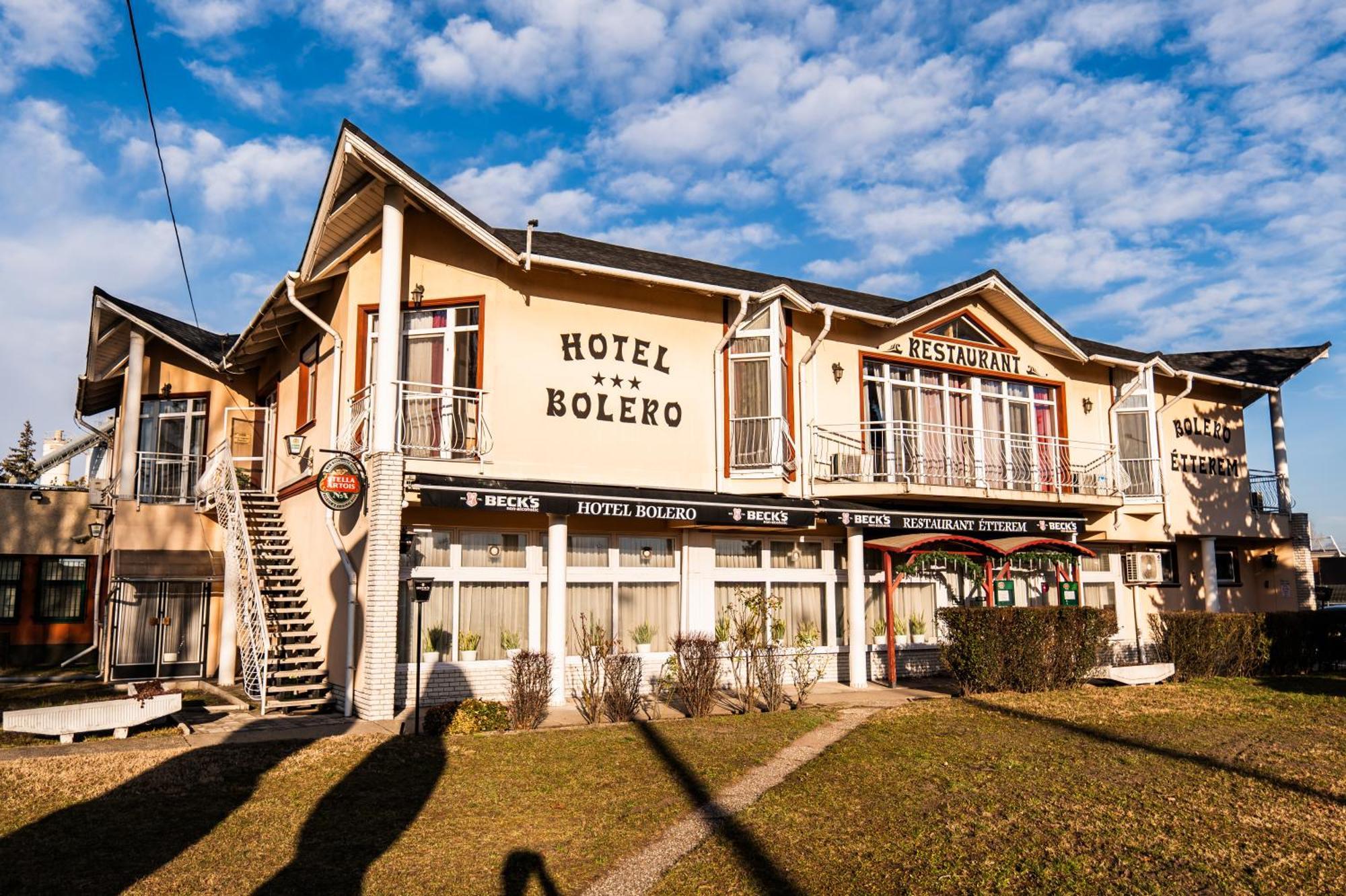 Hotel Bolero Γκιόρ Εξωτερικό φωτογραφία