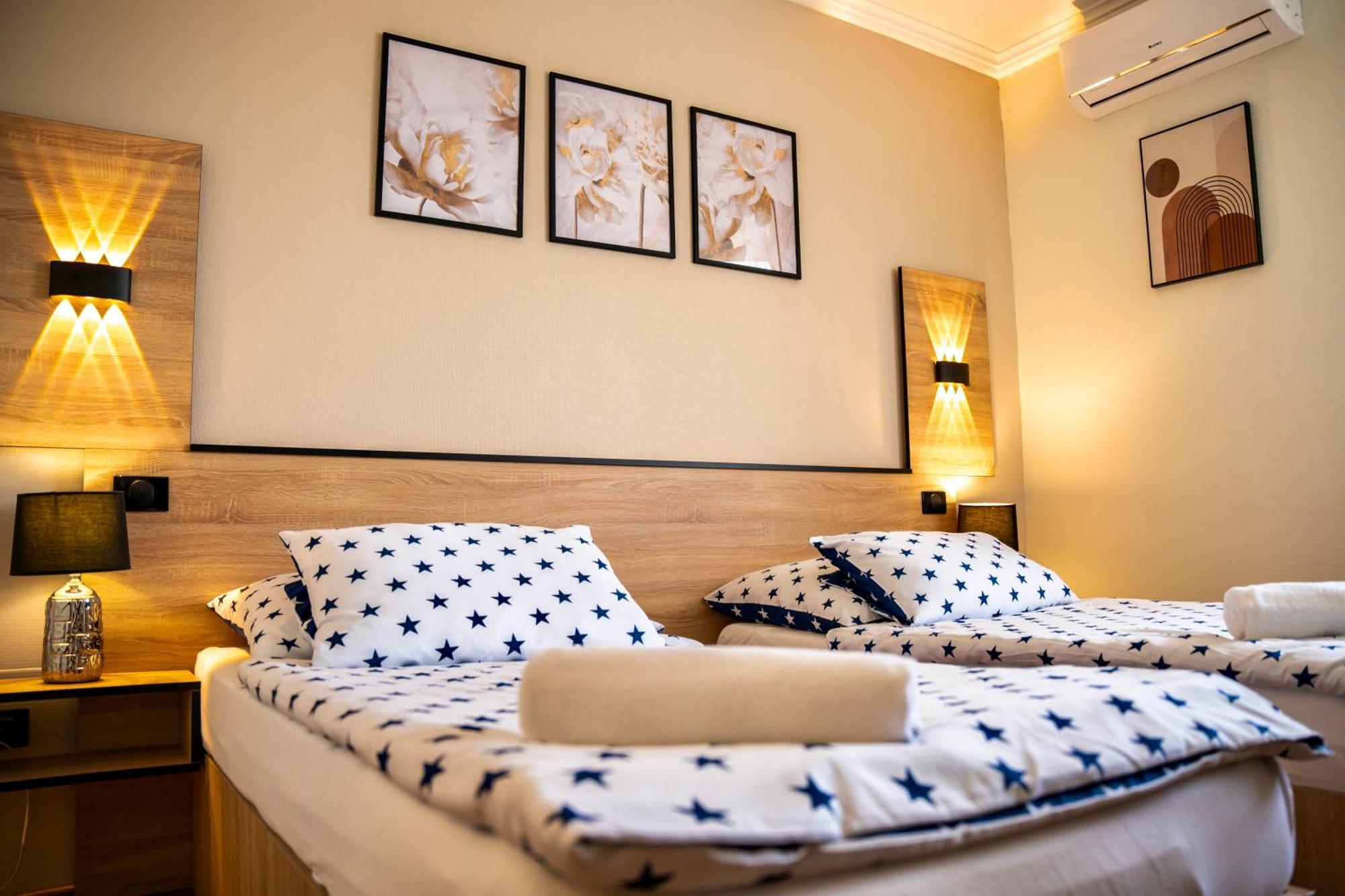 Hotel Bolero Γκιόρ Εξωτερικό φωτογραφία